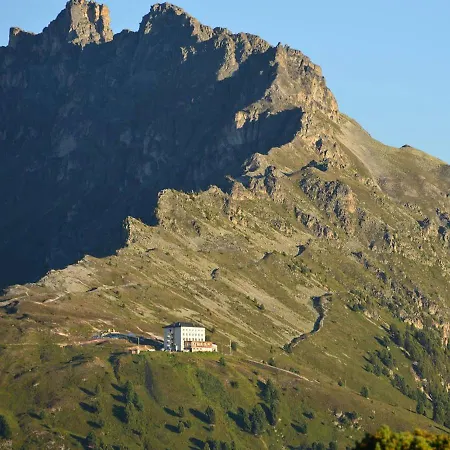 Weisshorn Sur St-luc 2337m Saint-Luc